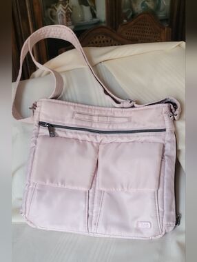 EUC Lug Pink Camper Crossbody Shoulder Bag